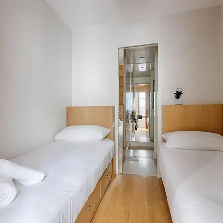 Magnificent Montaigne Elysee Paris
