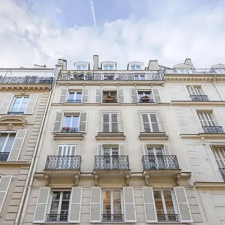 Daire Magnificent Montaigne Elysee *